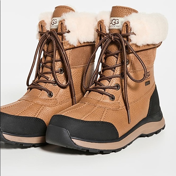 UGG Shoes - Women’s Adirondack III ✨